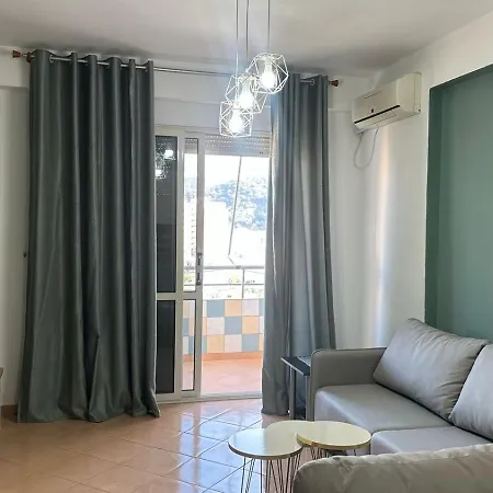 Osmenaj Seaside Apartment Vlore
