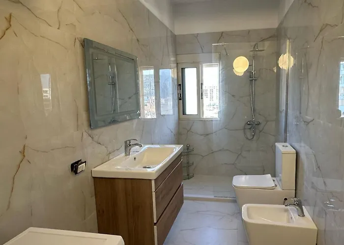 Osmenaj Seaside Vlorë